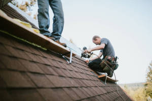 Local Roofers in Treetops Village, MI